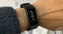 Load image into Gallery viewer, Fitbit 3
